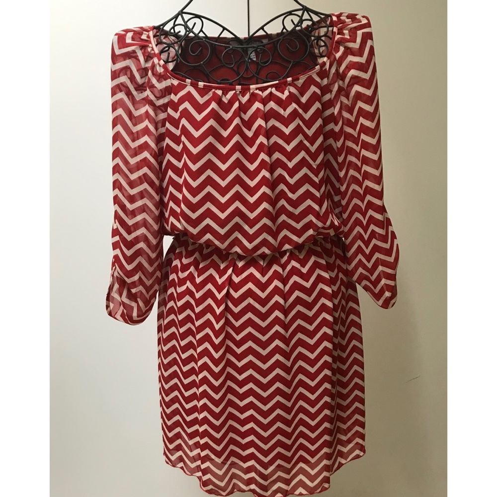 Chevron quarter sleeve dress